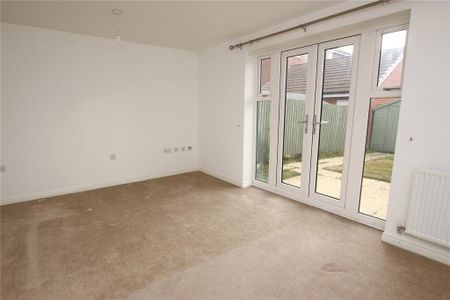 4 bedroom terraced house to rent - Photo 2