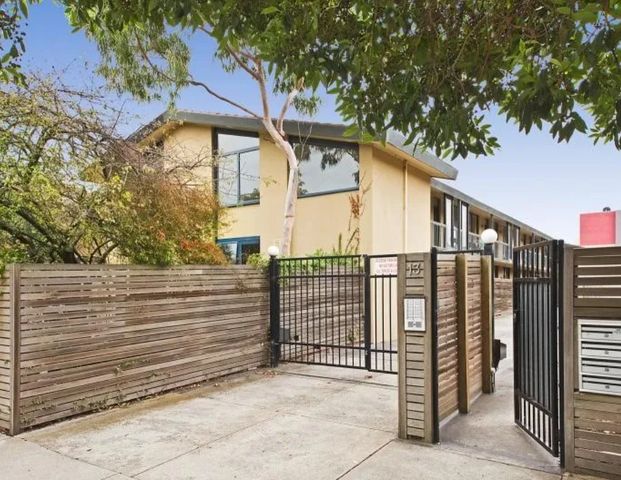 16/13 Rosedale Avenue, Glen Huntly VIC 3163 - Apartment For Rent | Domain - Photo 1