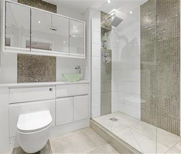 Lombard Road, SW11 - Photo 6