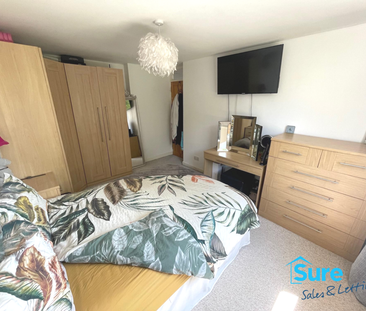 3 bedroom semi-detached house to rent - Photo 6