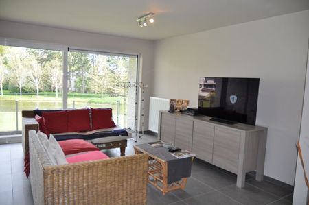 Stijlvol afgewerkt appartement met garage in privé domein De Steelander met natuurvijver en parktuin. - Foto 2