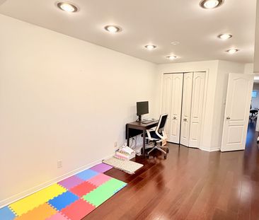 For Lease - 40 CHESTER Street, Oakville, Ontario - Photo 2