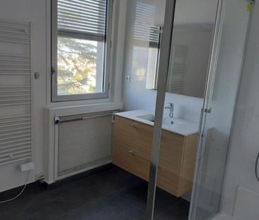 Location Appartement 4 pièces 127m² BORDEAUX 33200 - Photo 5