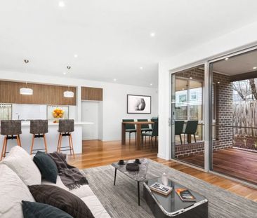 2A Thomas Street, Box Hill South - Photo 3