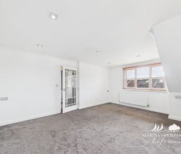 3 bedroom apartment to rent - Photo 4