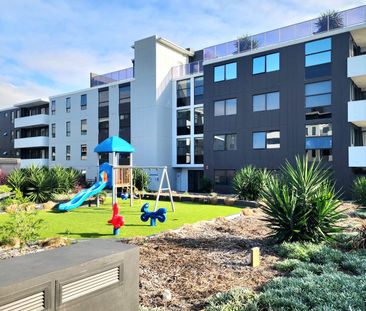 Ultra Modern | Designer Style and Luxury! - Photo 1