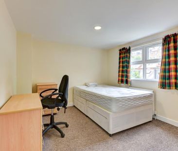 7 bedroom house to rent - Photo 3