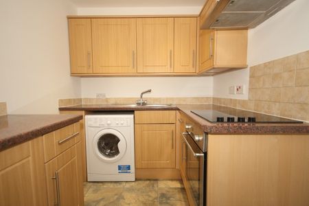 Walton Road, Woking - Photo 5