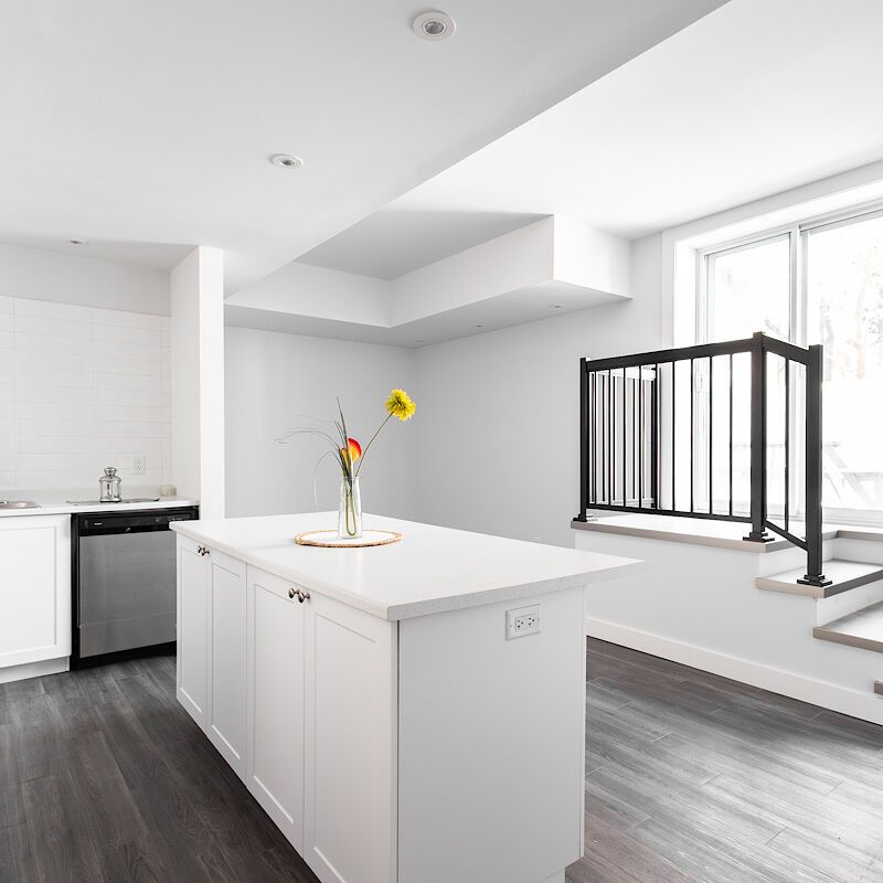 The Saguenay Apartments - Photo 1