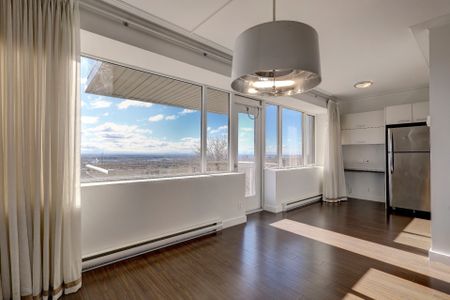 Appartement à louer à Montréal (Côte-des-Neiges/Notre-Dame-de-Grâce) - Photo 4