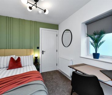 Studio to rent - Photo 2