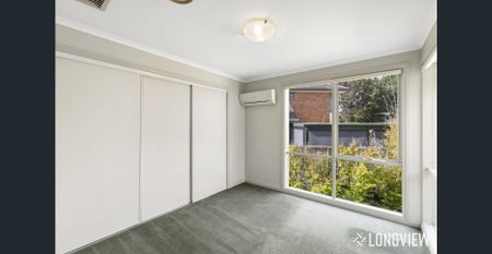 Executive Family Home - Photo 4