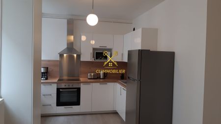 : Appartement 90.00 m² à Saint-Étienne - Photo 2