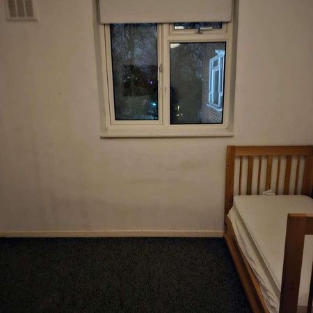 Fauconberg Road, London, W4 - Photo 5