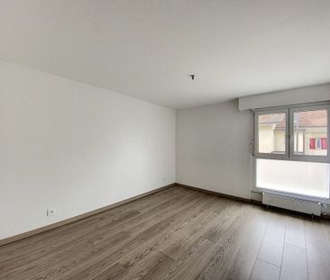 Superbe appartement de 4.5 pièces 1er étage au coeur de Domdidier - Photo 4