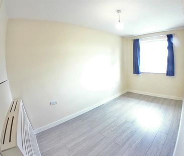 Winkley Court, South Harrow - Photo 5