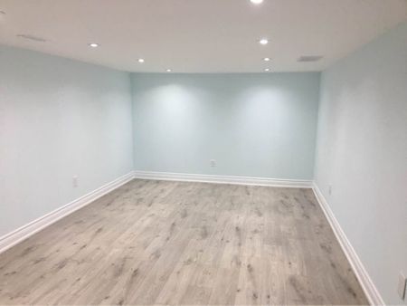 For Lease - 177 Elmhurst Avenue, Toronto, Ontario - Photo 3