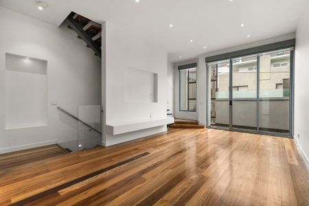 16 University Street, Carlton VIC 3053 - Photo 2
