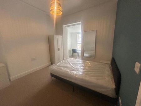 6 bedroom house to rent - Photo 5