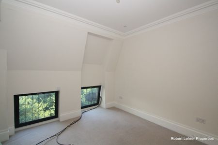 The Ridgeway, NW7 4BF, Mill Hill - Photo 2