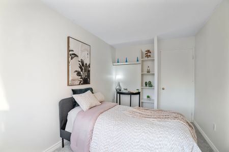 For Lease - 3050 Ellesmere Road Unit# 711, Toronto, Ontario - Photo 2