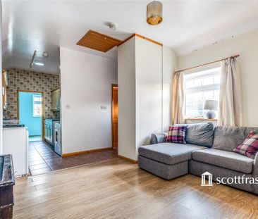 2 bedroom cottage to rent - Photo 1