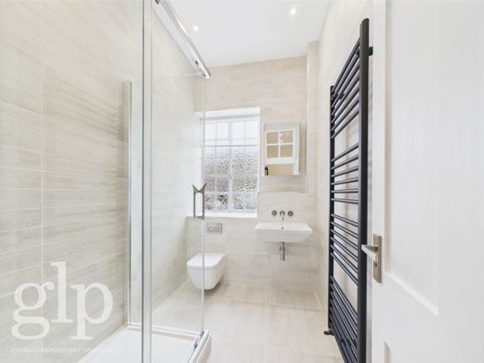 3 Bedroom Apartment, Clarendon House, Strathearn Place, Hyde Park, W2 - Photo 1