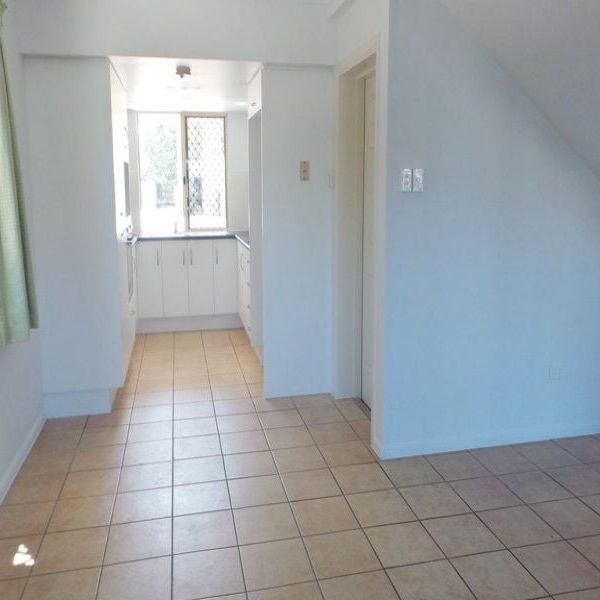 1/11 Albert Street, Cranbrook - Photo 1