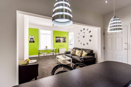 12 bedroom house share to rent - Photo 3