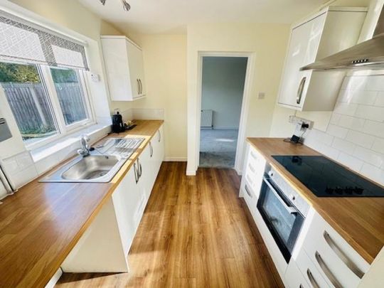 3 bedroom House To Let - Photo 1