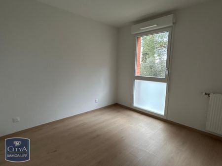 Location Appartement 3 pièces 65m² PINS JUSTARET 31860 - Photo 3