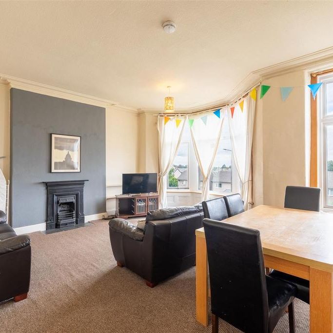 6 bedroom private hall to rent - Photo 1