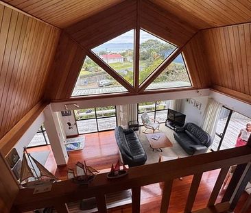 6 month lease family home Taurikura - Photo 2