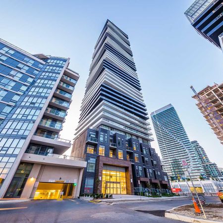 For Lease - 56 Annie Craig Drive Unit# 302, Toronto, Ontario - Photo 4