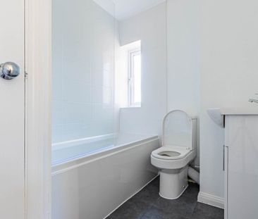 1 bed Maisonette for rent - Photo 4