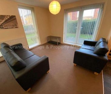 Synergy, Ashton Old Road, Beswick, Manchester, M11 - Photo 1