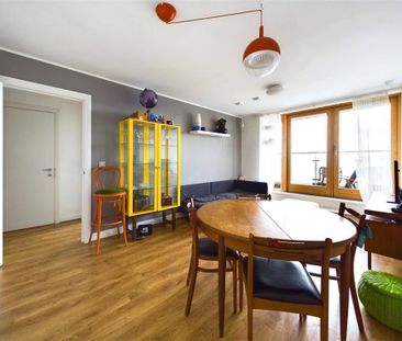 2 bedroom penthouse to rent - Photo 5