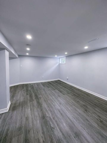 For Lease - 87 Cadillac Avenue, Oshawa, Ontario - Photo 3