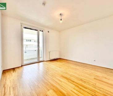 Wohnen in Grünlage - Gut geschnittene 2-Zimmer-Wohnung mit weitläuf... - Photo 2