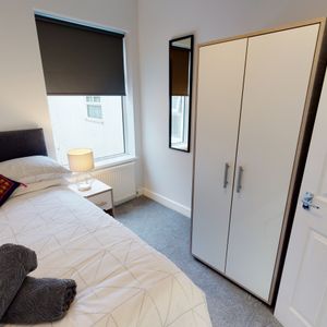 1 Room - House share to rent Farebrother Street, Grimsby DN32 - Photo 2