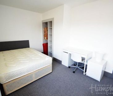4 bedroom house to rent - Photo 4