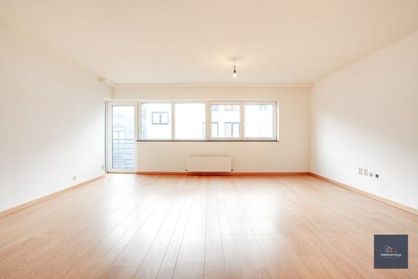 Appartement te huur - Photo 1