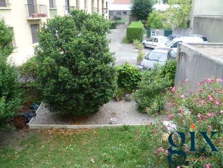 Location Appartement 1 pièce 27m² GRENOBLE 38000 - Photo 4