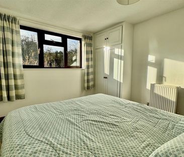 Edgcott Road, Minehead - Photo 4