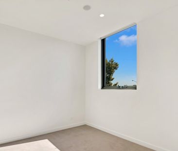 404/51 Galada Avenue, Parkville VIC 3052 - Apartment For Rent | Domain - Photo 6