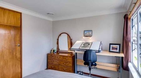 Great Mayfair Family home. - Photo 5