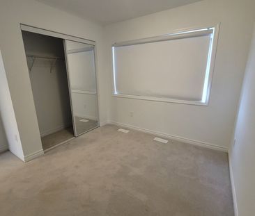 For Lease - 34 Routley Street, Kitchener, Ontario - Photo 5