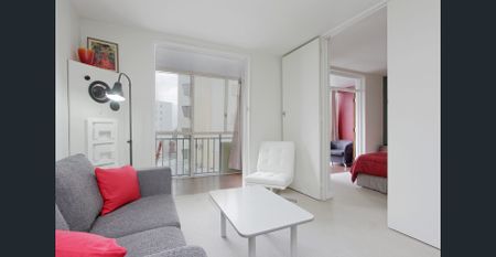 Modern, Furnished Apartment in a Prime Inner-City Location - Photo 2