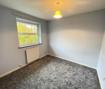 4 bedroom detached house to rent - Photo 5