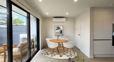 Brand new two bedroom, two bathroom property in Blockhouse bay. - Photo 5